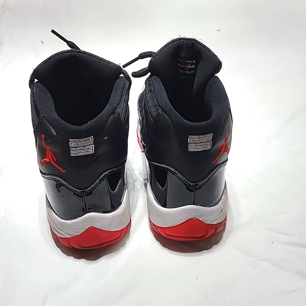 AIRJORDAN NIKE Man shoes Size 9.5 Retro 23 378037-061 1919 excellent condition - Picture 4 of 16
